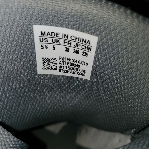 Grey Addidas Hightops - Picture 5 of 6